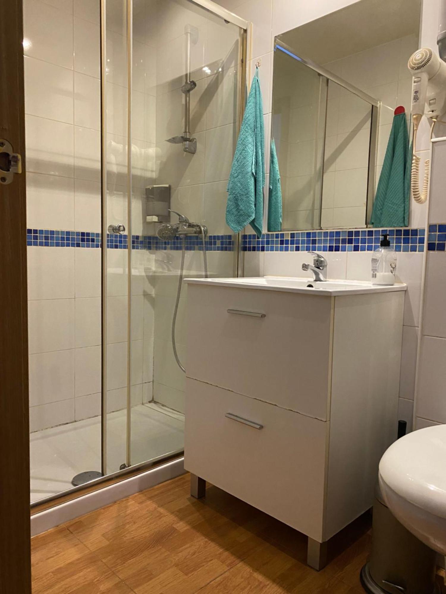 Cuevas Bajas Apartment Madrid Luaran gambar